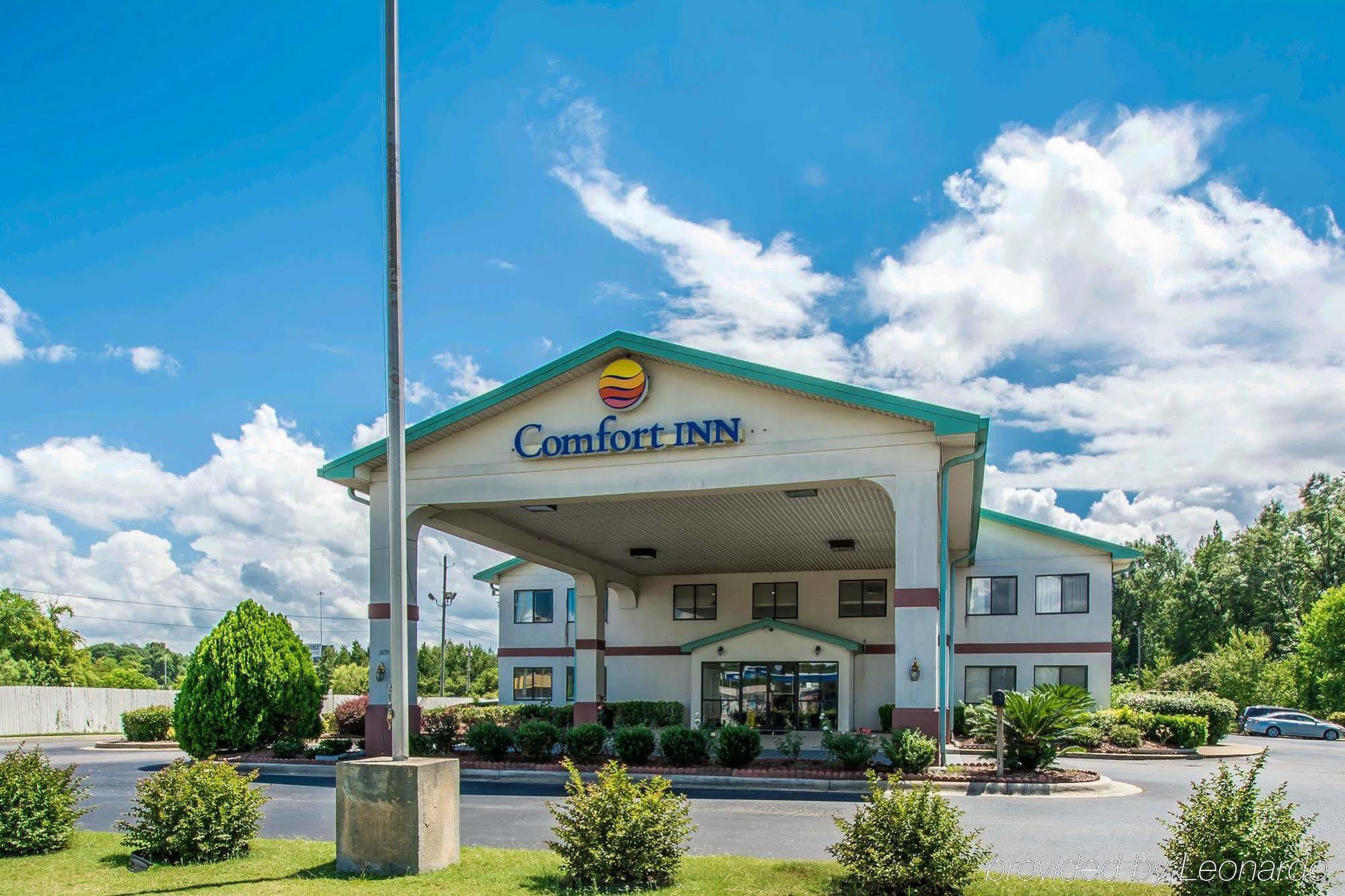 ซูเปอร์ 8 บาย วินด์แฮม มอนต์โกเมอรี I-65 Motel ภายนอก รูปภาพ