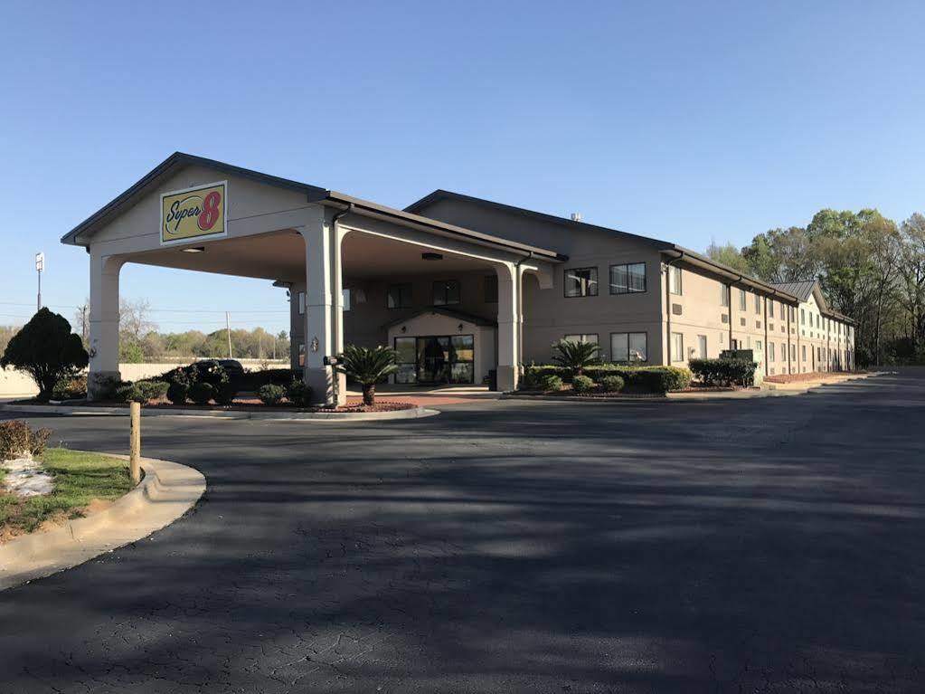 ซูเปอร์ 8 บาย วินด์แฮม มอนต์โกเมอรี I-65 Motel ภายนอก รูปภาพ